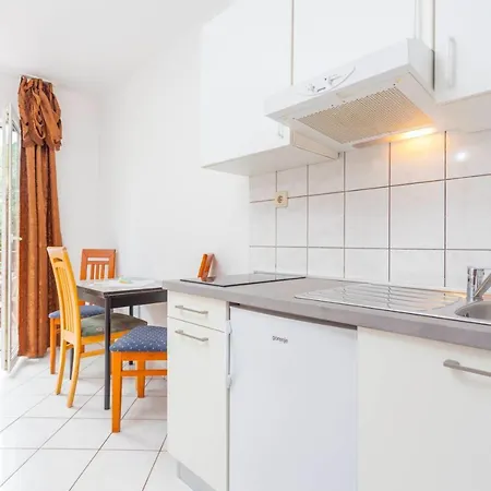 Grbavac Apartment Baska Voda