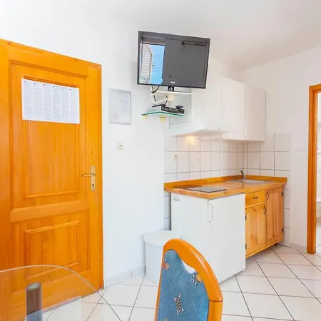 Grbavac Apartment Baska Voda