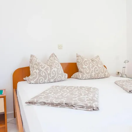 Grbavac Apartment *