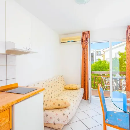 Grbavac Apartment Baska Voda