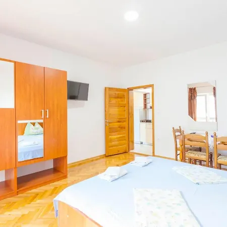 Apartamento Grbavac Baška Voda